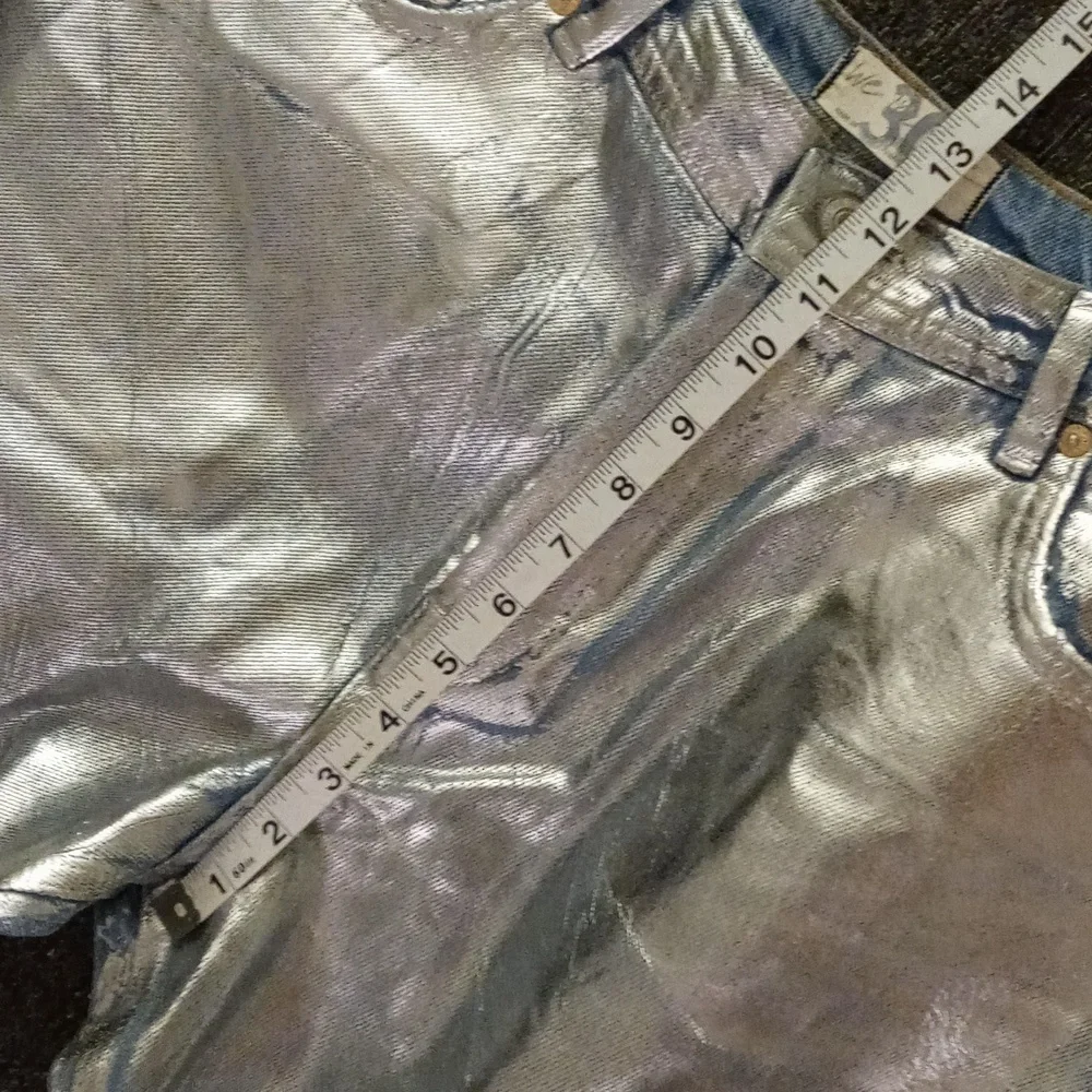 🆕️ 💙Free People💙 - Silver Maggie Foil Jean - Picture 13 of 16